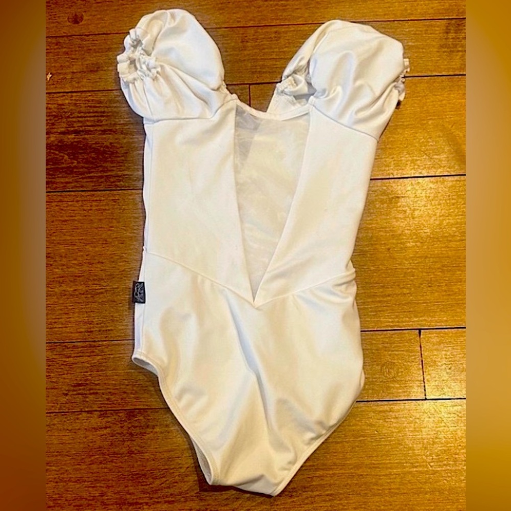 Like new perf condition super elegant tiger Friday leotard size CL